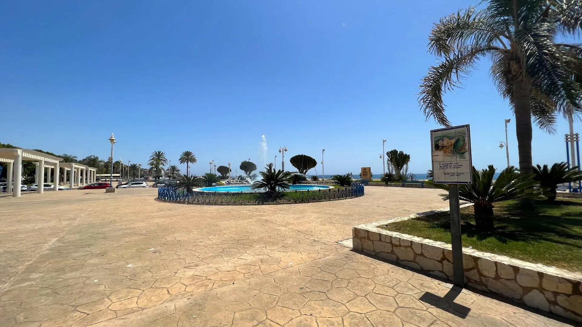 Apartment 150 M From El Palo Beach, Málaga