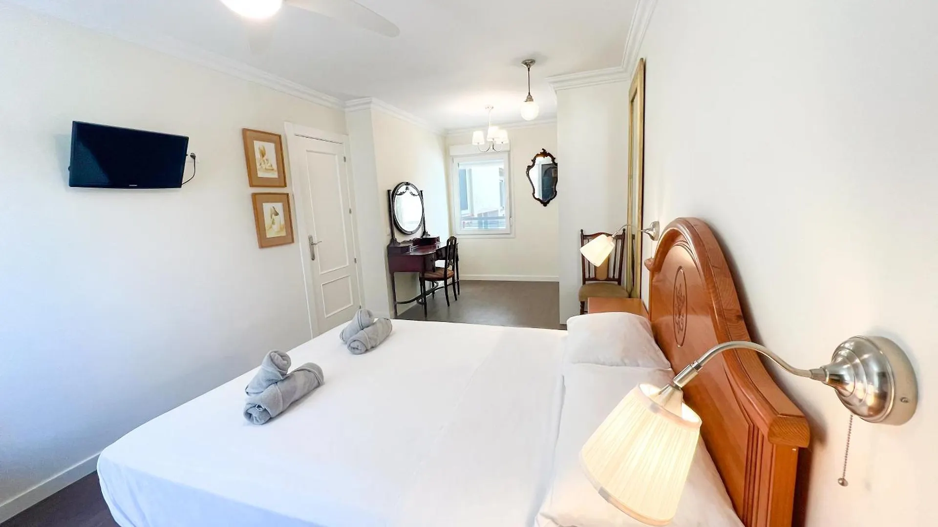 Apartment 150 M From El Palo Beach, マラガ スペイン