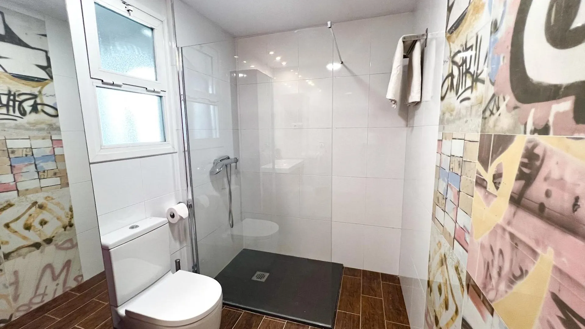 Apartment 150 M From El Palo Beach, マラガ